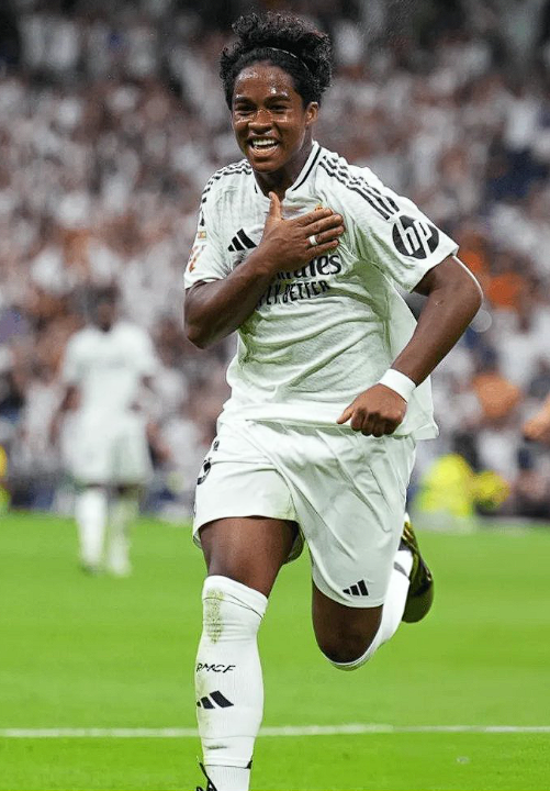 埃斯特旺與恩德里克：昔日隊(duì)友閃耀五大聯(lián)賽，今朝各展鋒芒